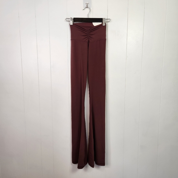 OFFLINE By Aerie Real Me High Waisted Rise Ruched Flare Leggings New NWT Size XS - Picture 4 of 9